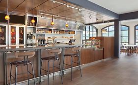 Courtyard By Marriott Waterloo St. Jacobs